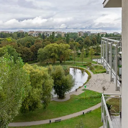 Quiet Park Edwarda Szymanskiego By Renters *