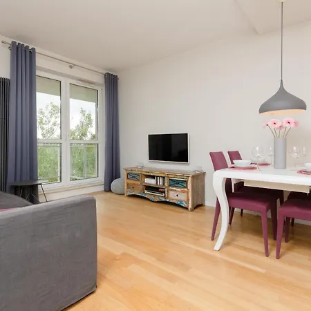 Quiet Park Edwarda Szymanskiego By Renters Appartement Warschau