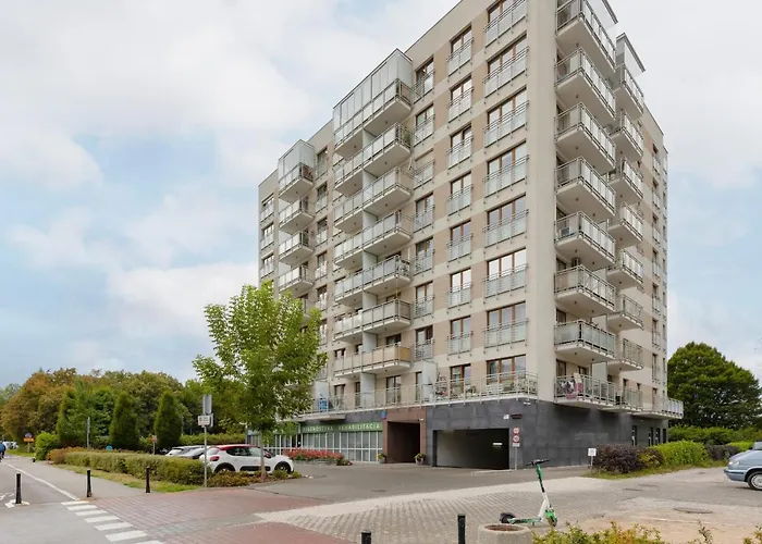 Quiet Park Edwarda Szymanskiego By Renters Apartman *